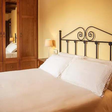 Lugar Del Rio Guest House Couzadoiro Exterior photo