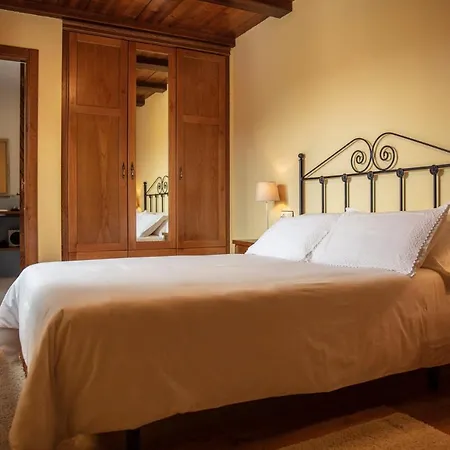Lugar Del Rio Guest House Couzadoiro Exterior photo